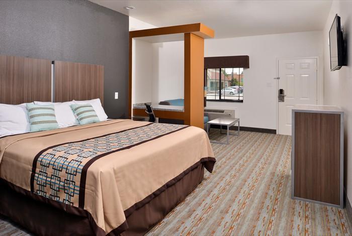 Scottish Inn & Suites - コンロー エクステリア 写真